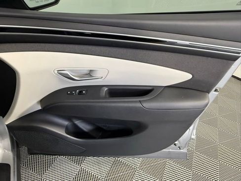 Used 2024 Hyundai Tucson SEL w/ Convenience Package FWD image 46