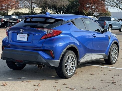 Used 2019 Toyota C-HR Limited image 4