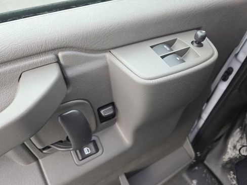 New 2026 GMC Savana 2500 w/ Enhanced Convenience Package RWD image 8