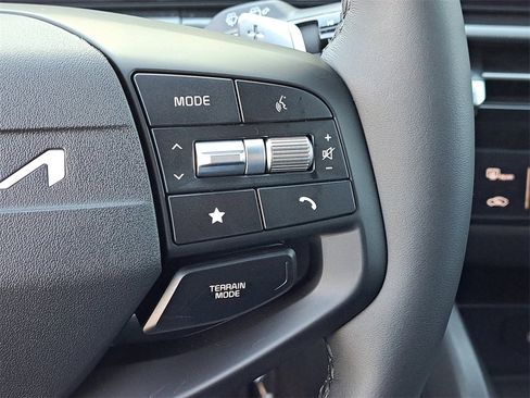 New 2026 Kia Sportage S image 10