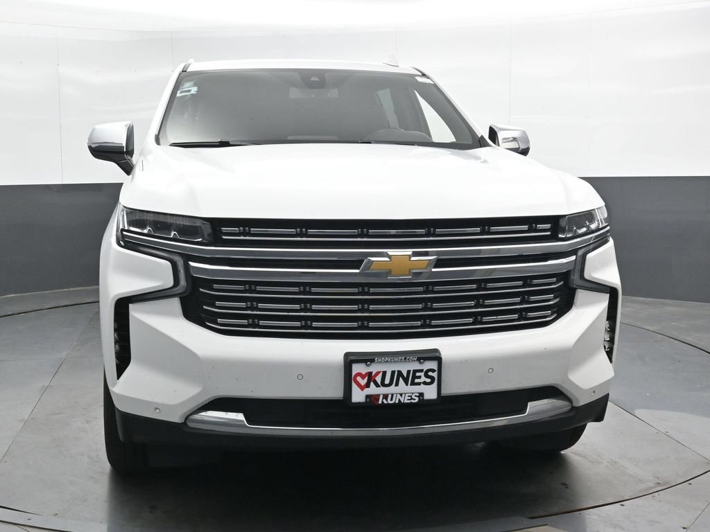 Used 2023 Chevrolet Suburban Premier AWD/4WD image 8