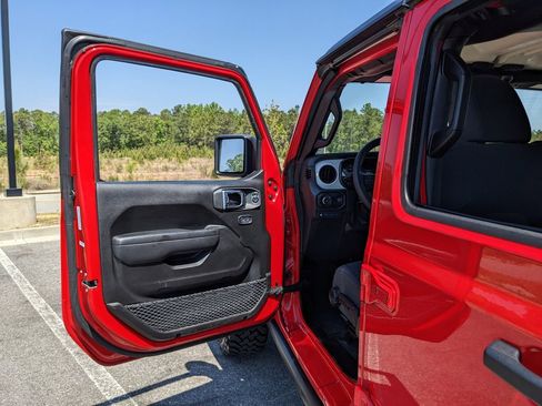 Used 2025 Jeep Wrangler Unlimited Sport S 4xe image 52