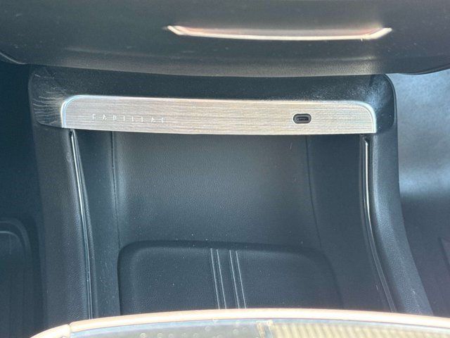 Certified 2024 Cadillac Lyriq Luxury AWD/4WD image 13