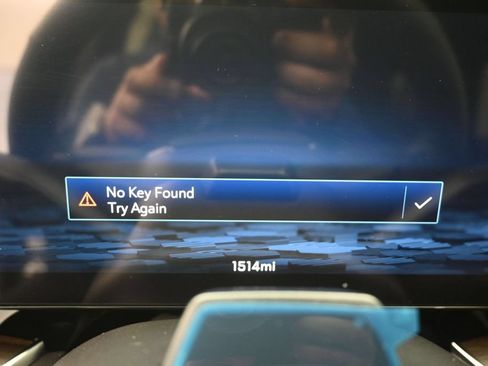 Used 2026 Chevrolet Suburban High Country AWD/4WD image 11