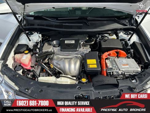 Used 2014 Toyota Camry XLE w/ Convenience Package image 18