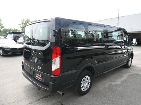Used 2025 Ford Transit 350 XLT RWD image 8