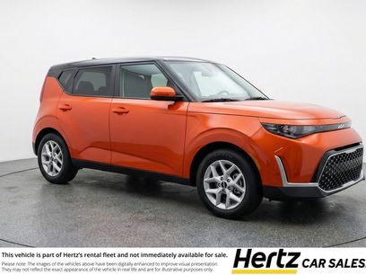 Used 2025 Kia Soul LX w/ LX Technology Package