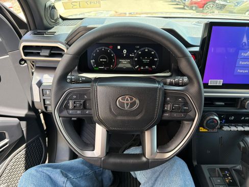 Used 2026 Toyota 4Runner TRD Off-Road Premium AWD/4WD image 20