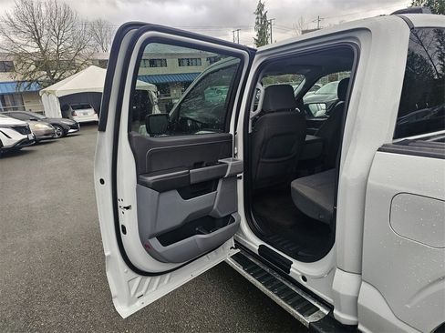 Used 2024 Ford F150 XLT w/ Tow/Haul Package image 21