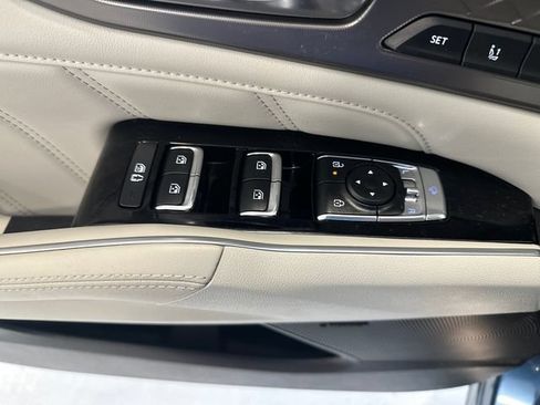 Used 2025 Kia Sorento SX Prestige AWD/4WD image 25