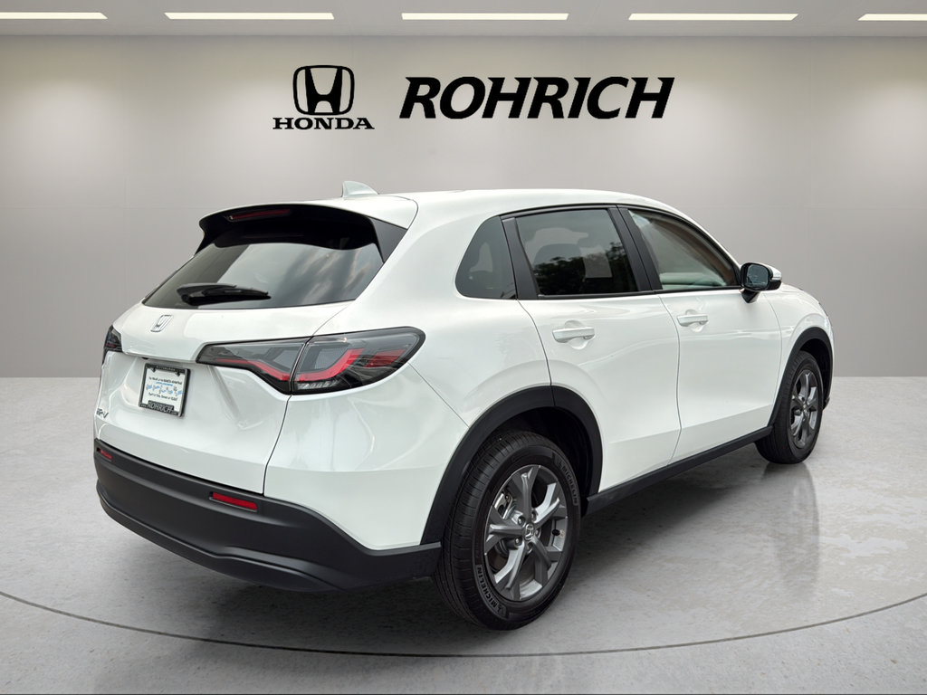 Used 2026 Honda HR-V LX image 6