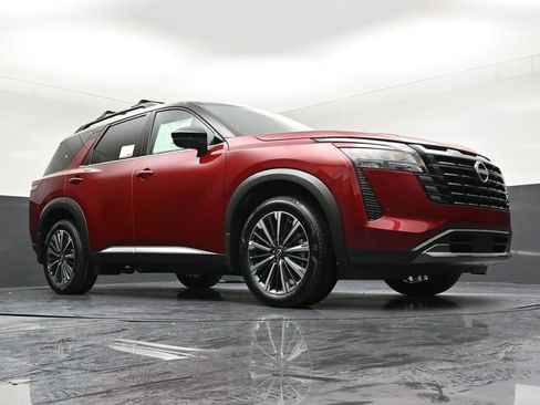 New 2026 Nissan Pathfinder Platinum AWD/4WD image 31