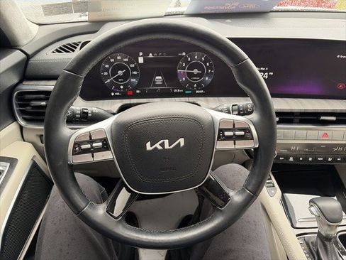 Used 2024 Kia Telluride SX Prestige image 10