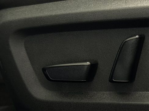 Used 2023 Nissan Rogue SV FWD image 16