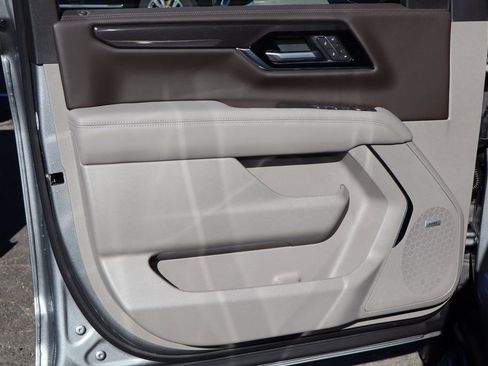 New 2026 GMC Yukon XL Elevation AWD/4WD image 10