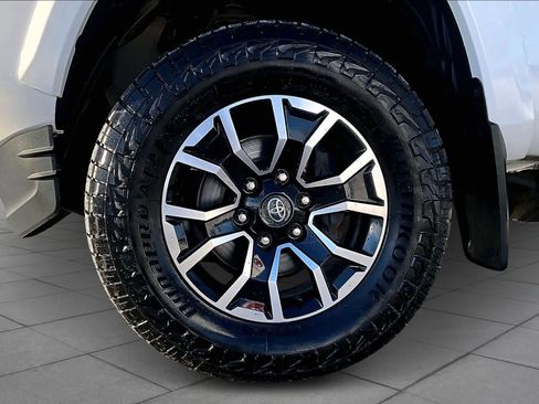 Certified 2023 Toyota Tacoma TRD Sport w/ Technology Package image 11