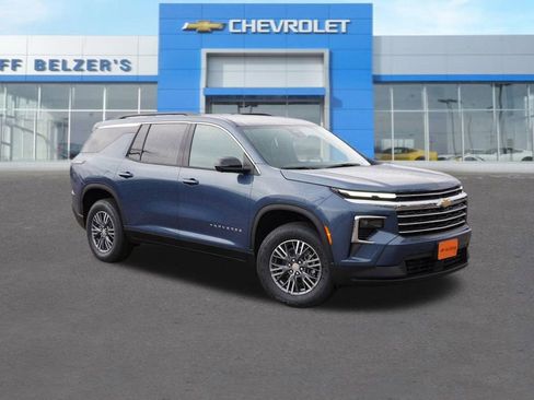 New 2026 Chevrolet Traverse LT w/ Driver Confidence Package image 1