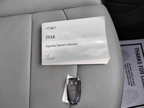 Used 2018 Chevrolet Equinox Premier image 37