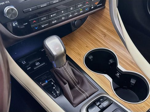 Used 2017 Lexus RX 350 AWD image 19