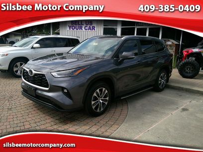Used 2024 Toyota Highlander XLE