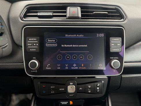 Used 2023 Nissan Leaf SV Plus FWD image 13