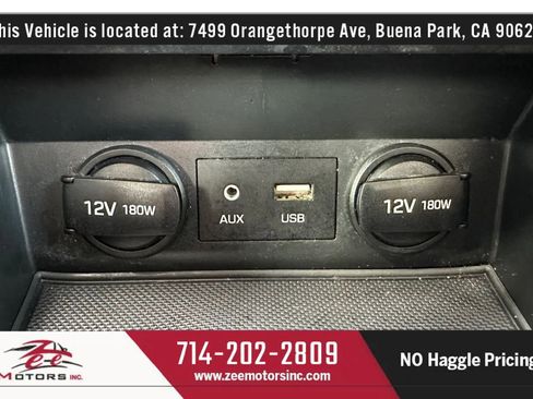 Used 2018 Hyundai Elantra SE FWD image 29