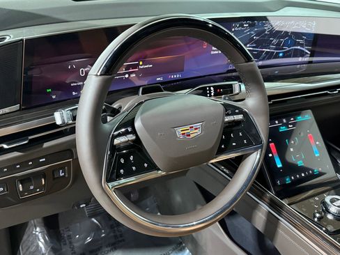 New 2026 Cadillac Escalade ESV Luxury image 14