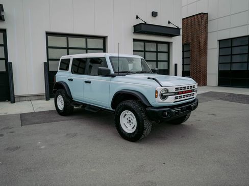 Used 2024 Ford Bronco Heritage Edition image 5