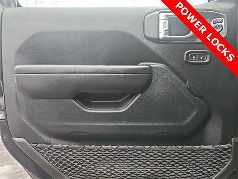 Used 2021 Jeep Gladiator Sport image 22