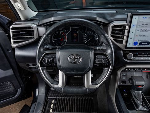 Used 2022 Toyota Tundra SR5 image 19