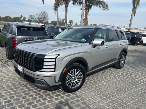 New 2026 Hyundai Palisade SEL image 2