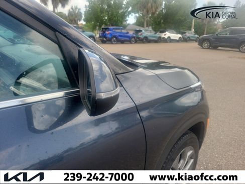 Used 2024 Kia Seltos S AWD/4WD image 9