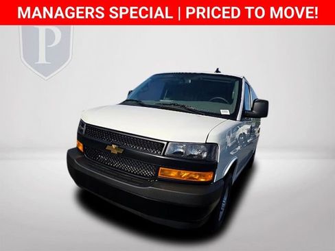 New 2025 Chevrolet Express 2500 Extended w/ Enhanced Convenience Package image 11