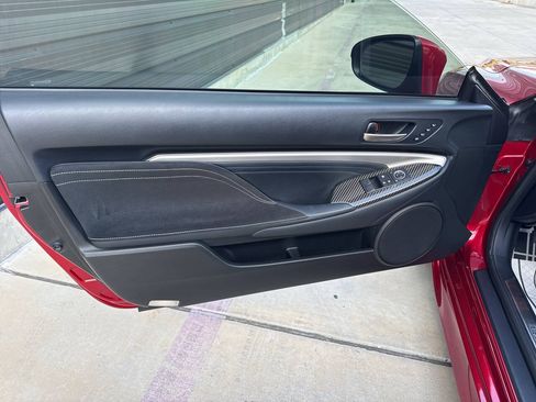 Used 2017 Lexus RC F w/ Premium Package RWD image 32