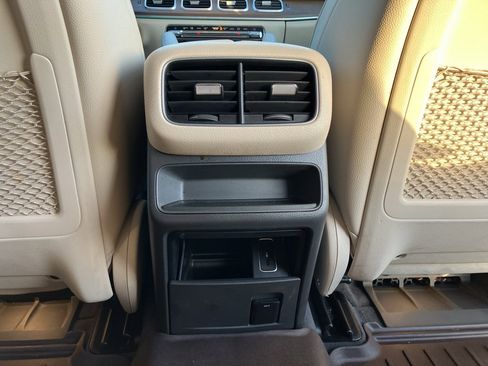 Used 2020 Mercedes-Benz GLE 350 4MATIC image 36