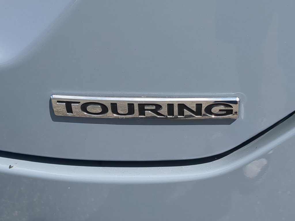 Used 2023 Honda Pilot Touring image 12