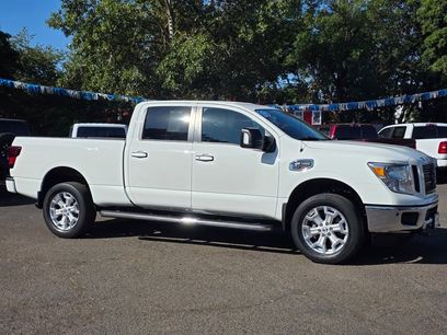 Used 2019 Nissan Titan SV w/ SV Convenience Package