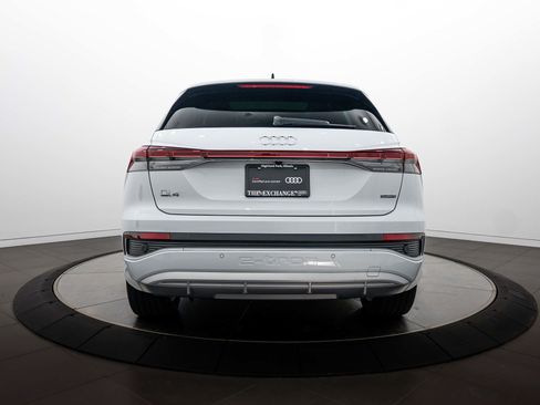 Certified 2023 Audi Q4 e-tron Premium Plus w/ Premium Plus AWD/4WD image 20