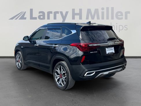 Used 2022 Kia Seltos SX AWD/4WD image 3