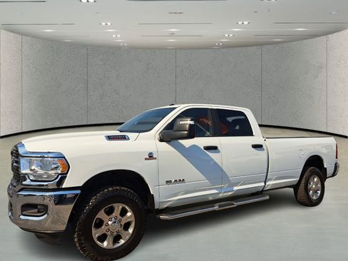 Used 2024 RAM 3500 Big Horn AWD/4WD image 8