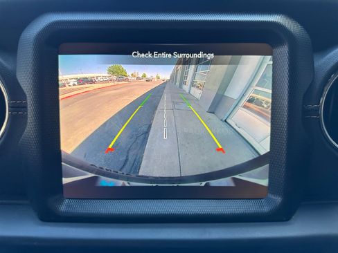 Used 2023 Jeep Wrangler Unlimited Sahara AWD/4WD image 22
