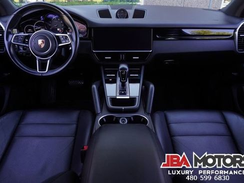 Used 2020 Porsche Cayenne AWD/4WD image 96