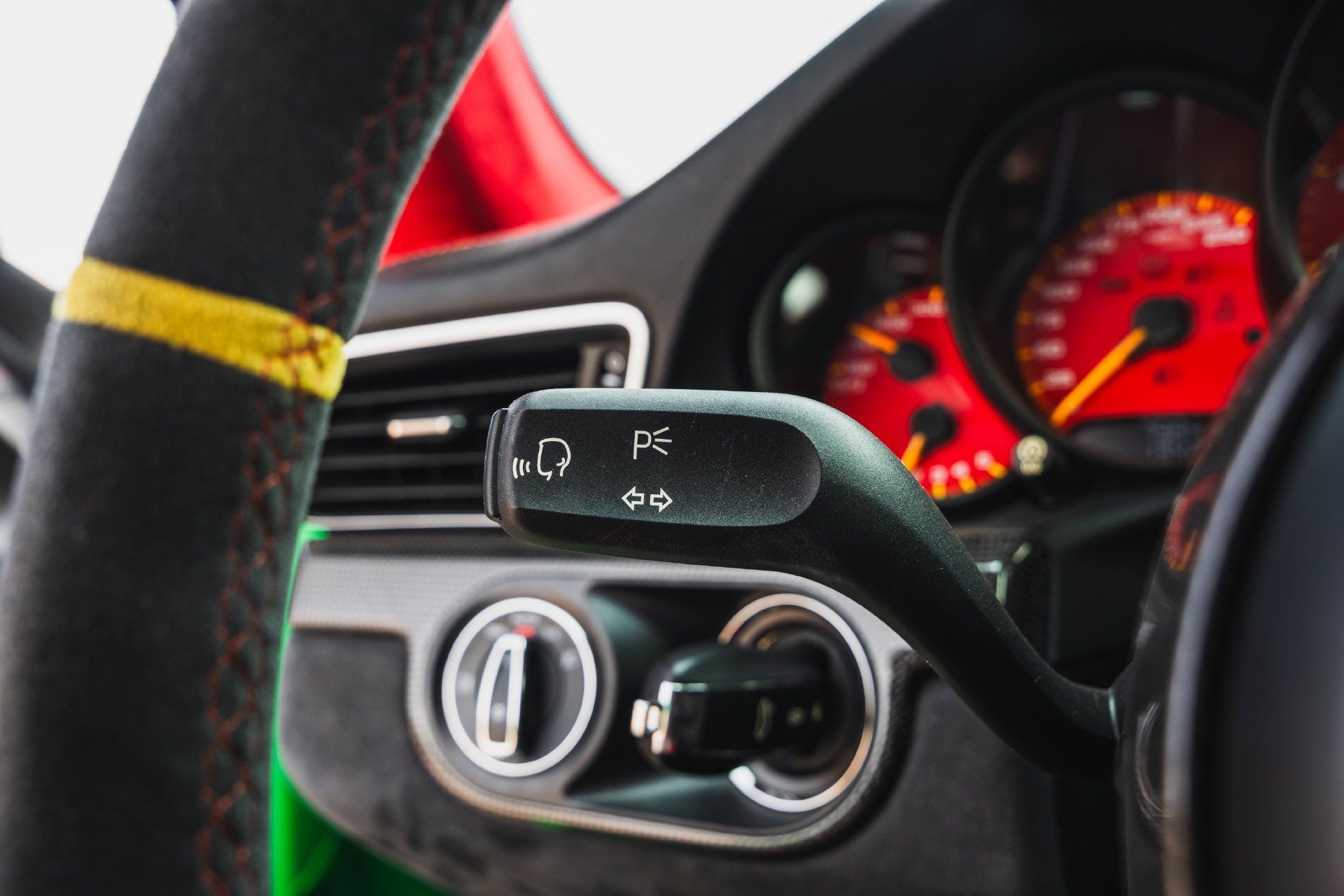 Used 2018 Porsche 911 GT2 RS RWD image 49