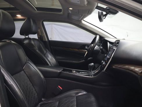 Used 2016 Nissan Maxima Platinum image 10