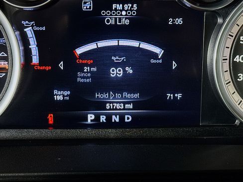 Used 2016 RAM 1500 Laramie w/ Convenience Group image 13