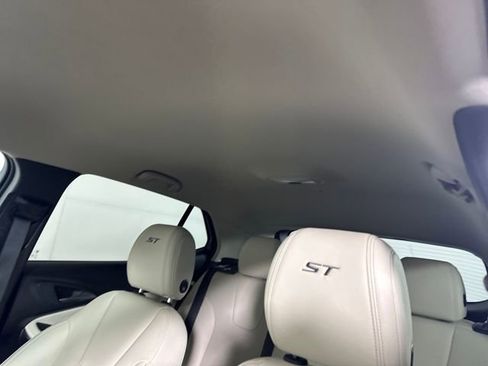 Used 2024 Buick Encore GX Sport Touring image 12