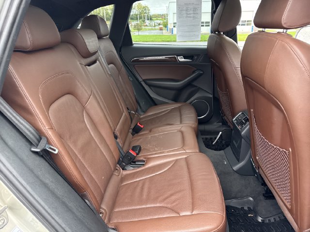 Used 2016 Audi Q5 2.0T Premium Plus w/ Technology Package AWD/4WD image 14