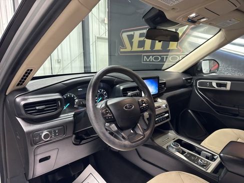 Used 2021 Ford Explorer 4WD image 6