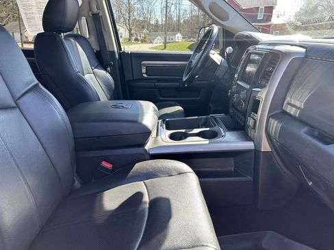 Used 2018 RAM 2500 Laramie w/ Sport Appearance Group image 14