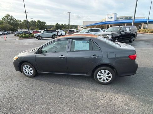 Used 2009 Toyota Corolla FWD image 13
